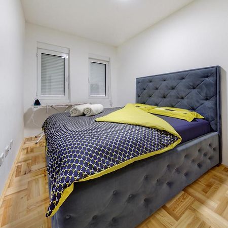 פודגוריצה Apartment Makao מראה חיצוני תמונה