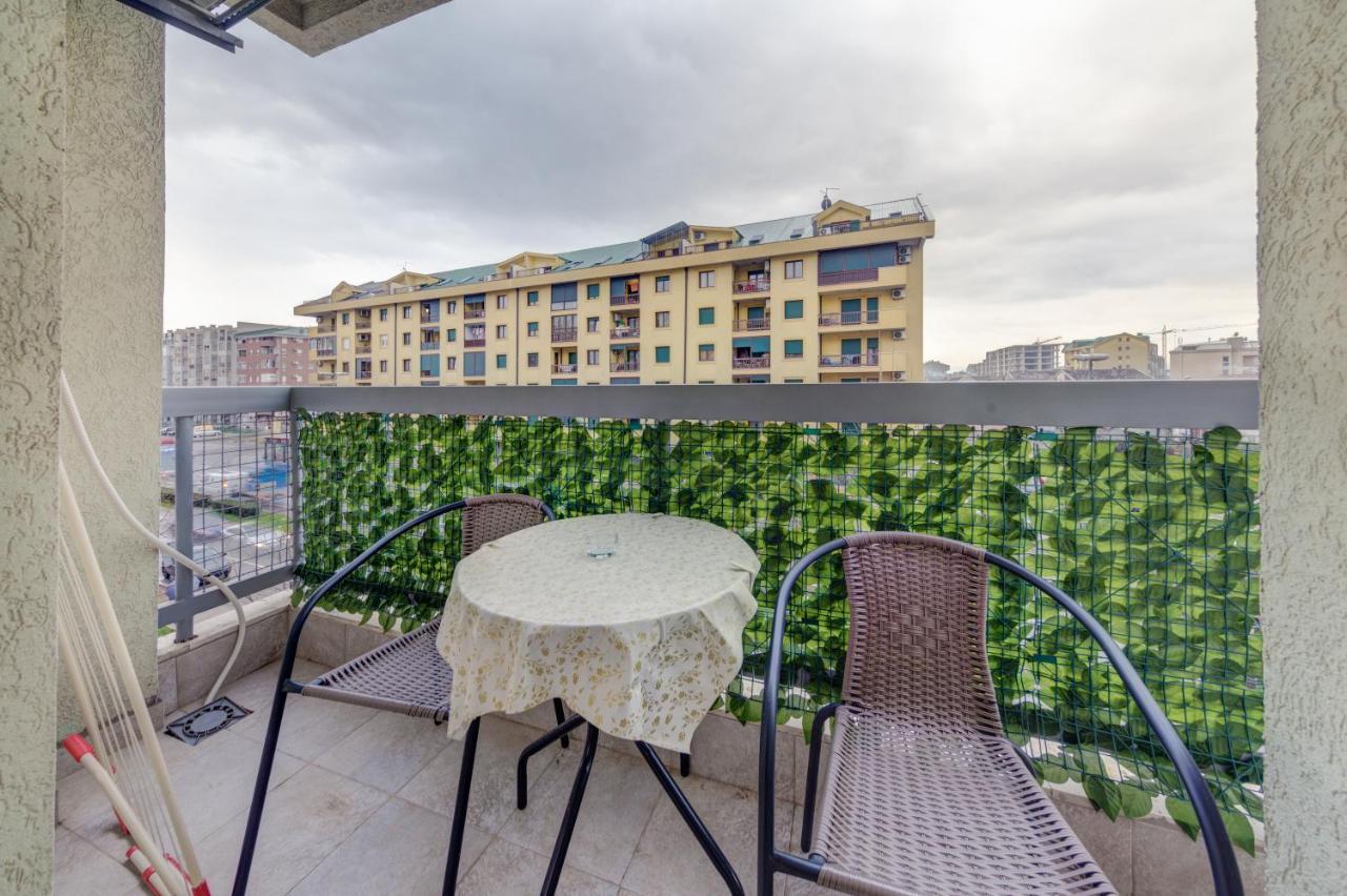 פודגוריצה Apartment Makao מראה חיצוני תמונה